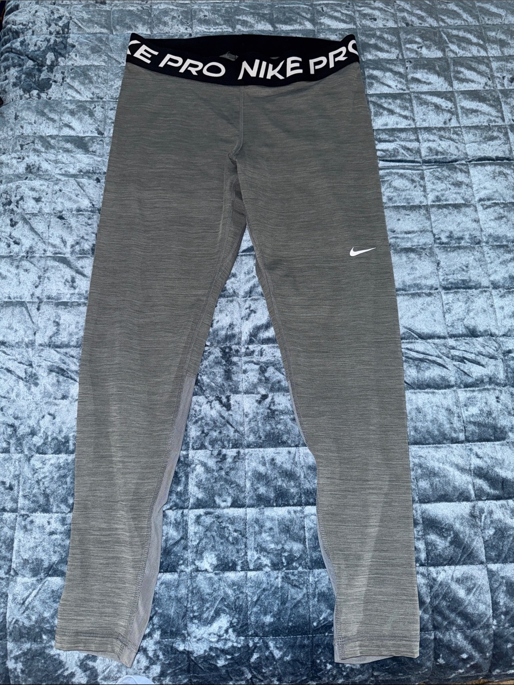 Nike Womens Gray Pro Performance Leggings